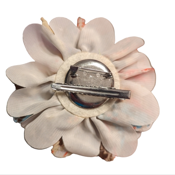 Multi Colored Flower Hair Clip Accessory/Pin - Picture 2 of 3